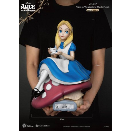 BEAST KINGDOM - DISNEY - ALICE AU PAYS DES MERVEILLES STATUE