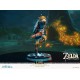 FIRST 4 FIGURE -  THE LEGEND OF ZELDA BREATH OF THE WILD - LINK PVC COLLECTOR