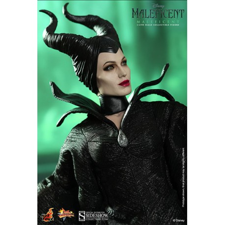 HOT TOYS- MALEFIQUE MOVIE MASTERPIECE 1/6