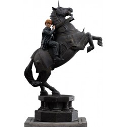 IRON STUDIOS - HARRY POTTER :  RON WEASLEY AT THE WIZARD CHESS - DELUXE ART SCALE 1/10